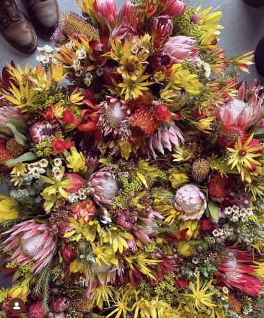 seasonal native bouquet